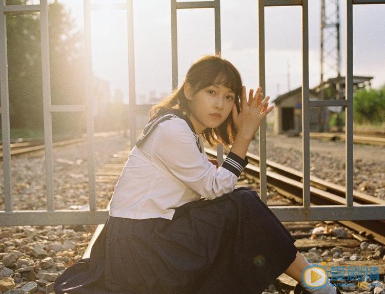 吕一制服写真 吕一高清写真_吕一高清剧照