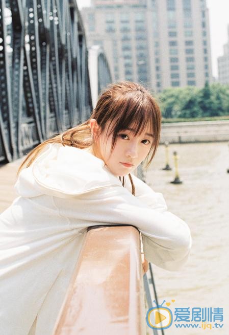 刘增艳白色写真 刘增艳高清写真_刘增艳高清剧照
