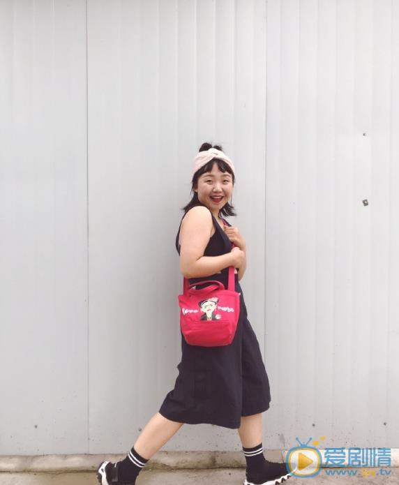 辣目洋子犀利写真 辣目洋子高清写真_辣目洋子高清剧照