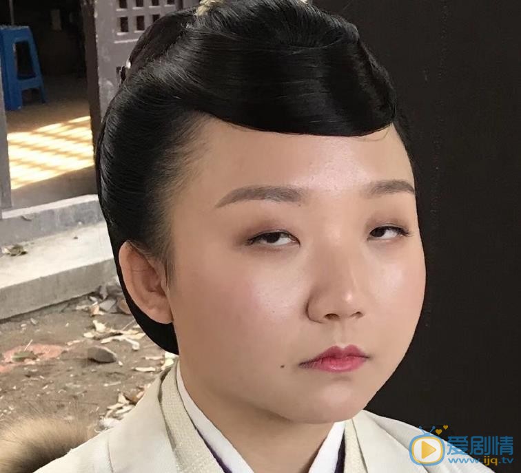 辣目洋子模仿作品照 辣目洋子高清写真_辣目洋子高清剧照