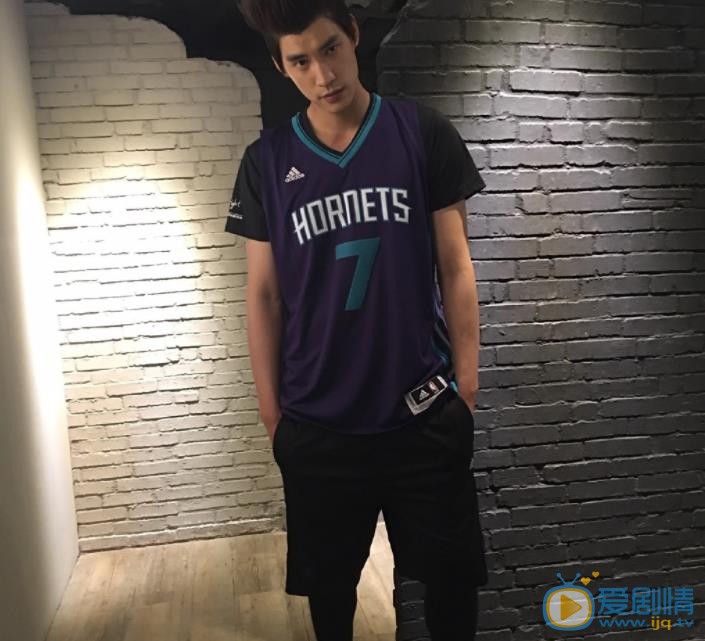 罗弘证生活照 罗弘证高清写真_罗弘证高清剧照
