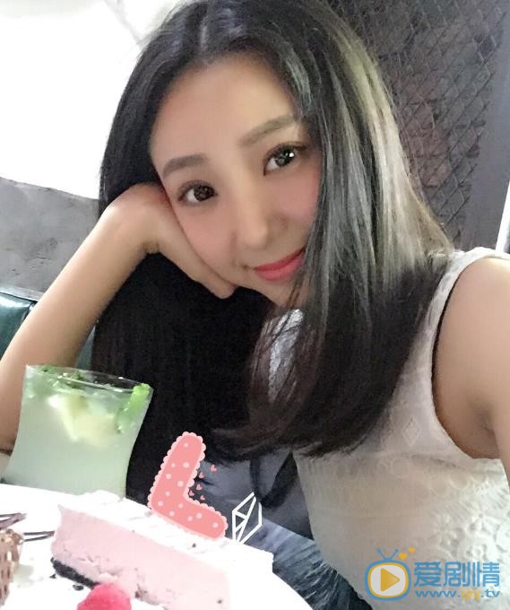 刘钰瑾自拍照 刘钰瑾高清写真_刘钰瑾高清剧照