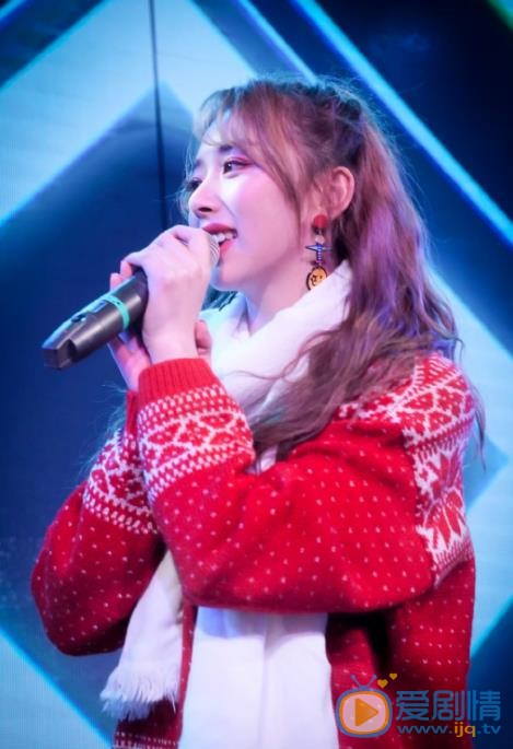 孔雪儿舞台照 孔雪儿高清写真_孔雪儿高清剧照