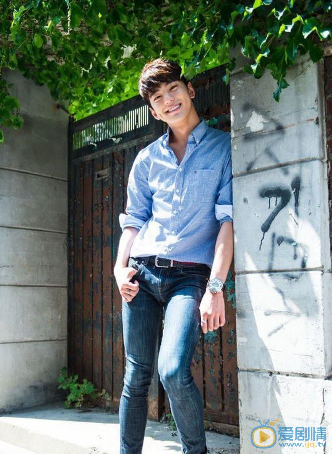 金旻奎个人写真 金旻奎高清写真_金旻奎高清剧照