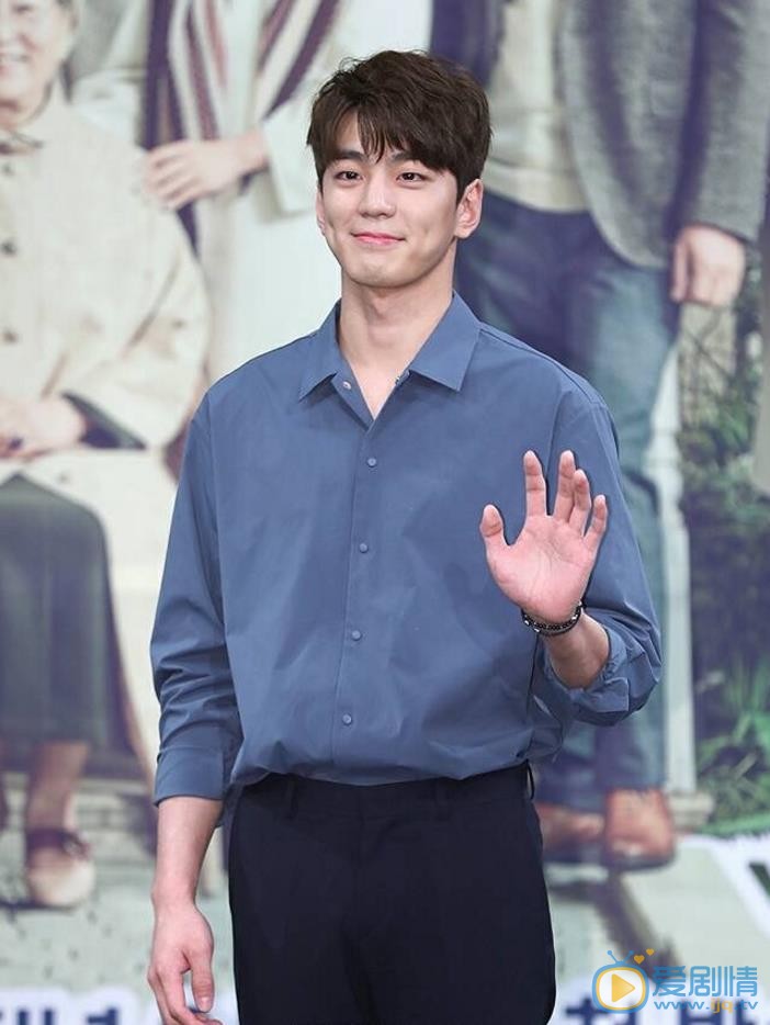 金旻奎活动照 金旻奎高清写真_金旻奎高清剧照