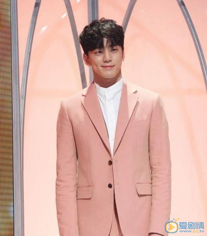 金旻奎活动照 金旻奎高清写真_金旻奎高清剧照