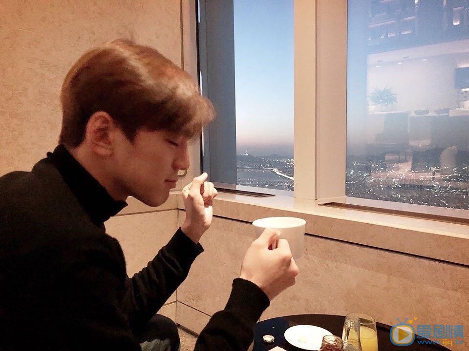 金旻奎生活照 金旻奎高清写真_金旻奎高清剧照