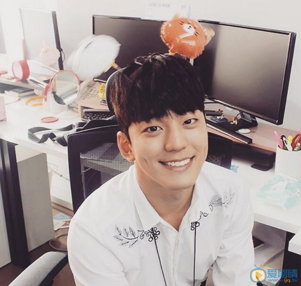 金旻奎生活照 金旻奎高清写真_金旻奎高清剧照