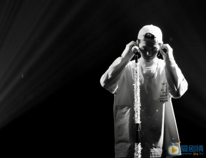 李之繁帅气写真 李之繁高清写真_李之繁高清剧照