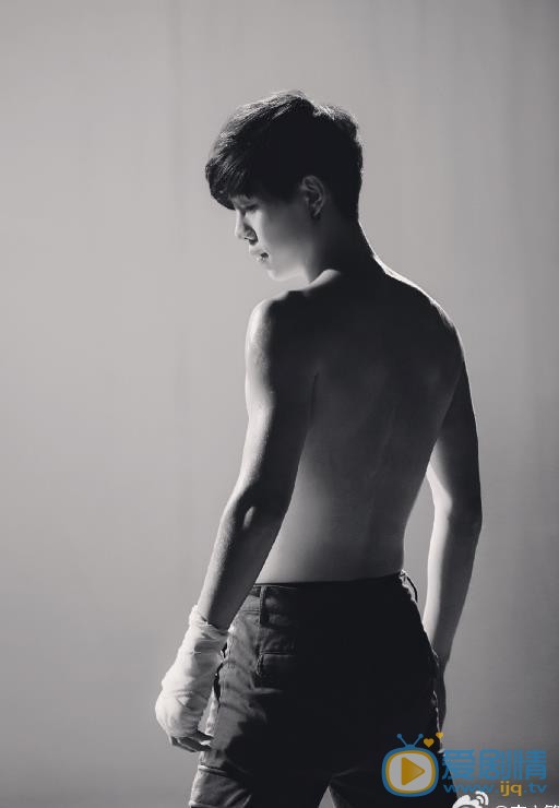 李之繁帅气写真 李之繁高清写真_李之繁高清剧照