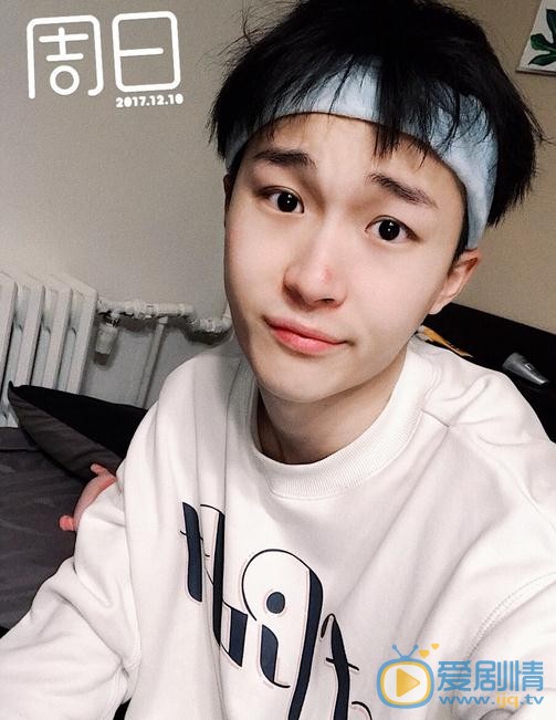 田韦辰生活照 田韦辰高清写真_田韦辰高清剧照