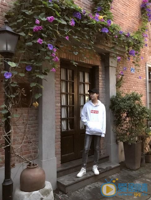 田韦辰生活照 田韦辰高清写真_田韦辰高清剧照