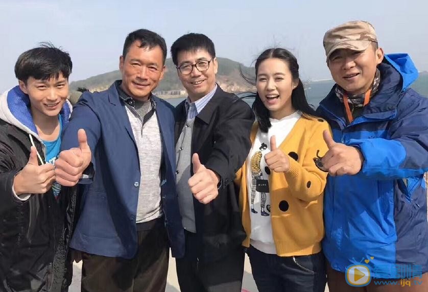 田韦辰与人合照 田韦辰高清写真_田韦辰高清剧照