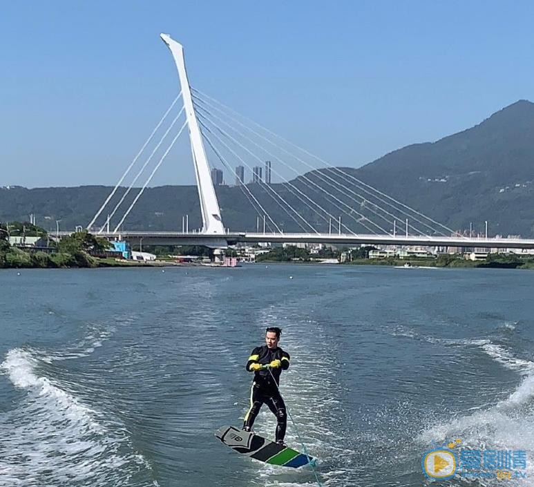 禾浩辰户外大片 禾浩辰高清写真_禾浩辰高清剧照