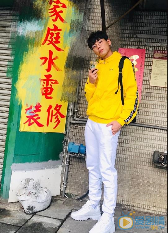 禾浩辰户外大片 禾浩辰高清写真_禾浩辰高清剧照