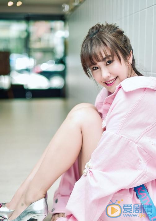 小女花不弃柳青妍是谁演的？柳青妍扮演者黄心娣个人资料、写真及生活照欣赏