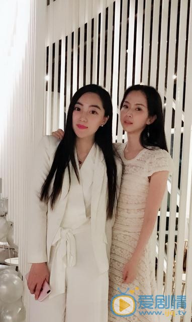陈欣孺与人合照 陈欣孺高清写真_陈欣孺高清剧照