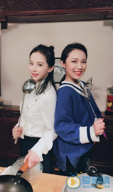 陈欣孺与人合照 陈欣孺高清写真_陈欣孺高清剧照