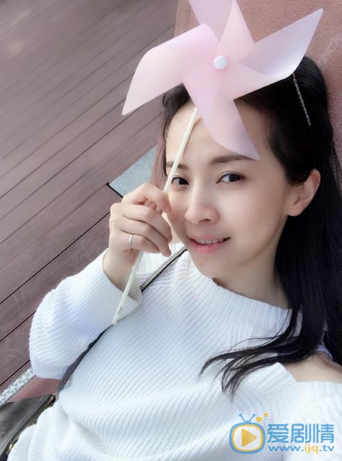 陈欣孺与人合照 陈欣孺高清写真_陈欣孺高清剧照