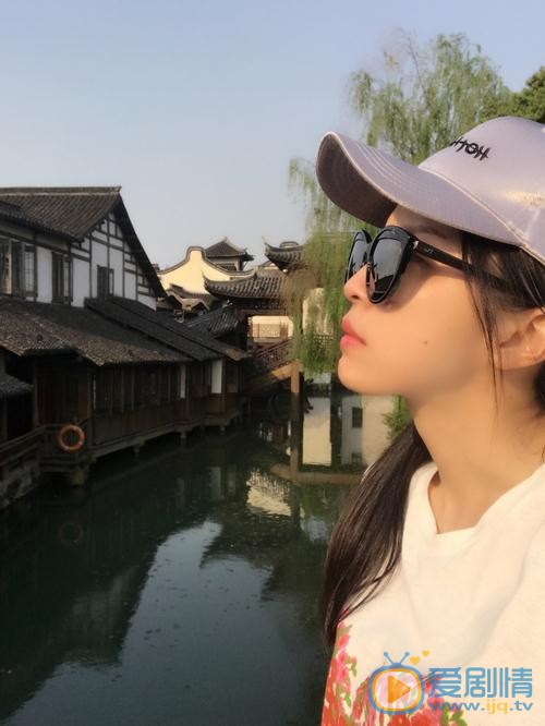 陈欣孺与人合照 陈欣孺高清写真_陈欣孺高清剧照