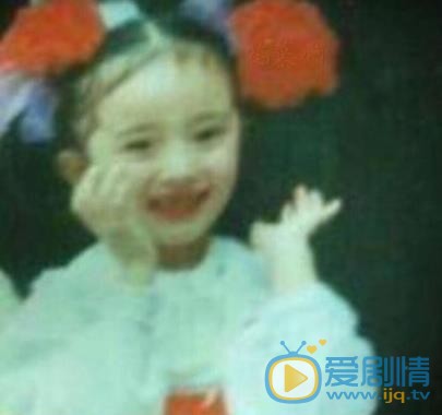 杨幂童年照 杨幂高清写真_杨幂高清剧照