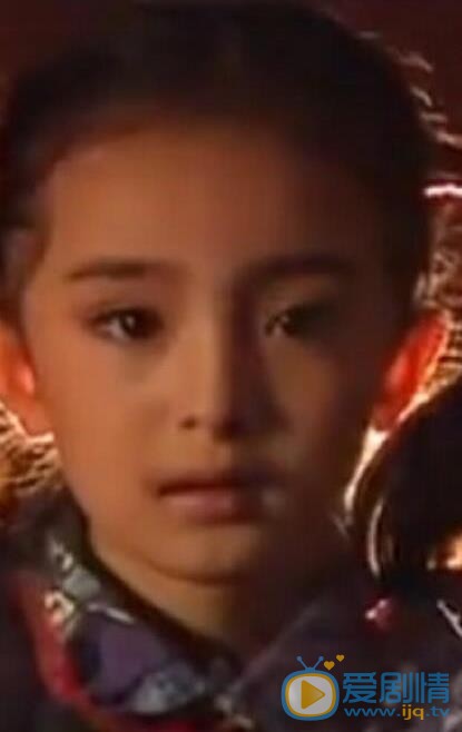 杨幂童年照 杨幂高清写真_杨幂高清剧照