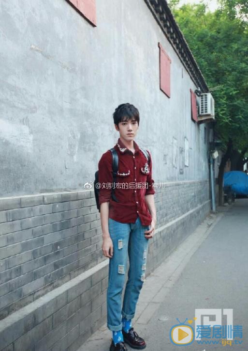 刘钊宏街拍大片 刘钊宏高清写真_刘钊宏高清剧照