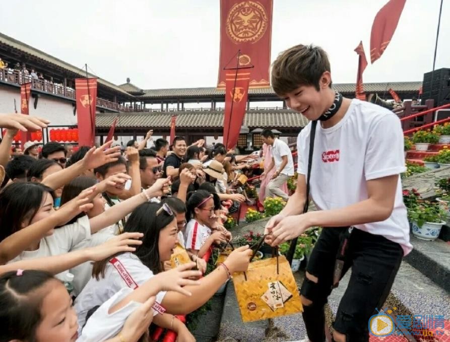 刘钊宏活动照 刘钊宏高清写真_刘钊宏高清剧照