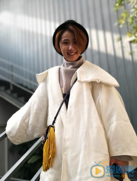 生小芊生活照 生小芊高清写真_生小芊高清剧照