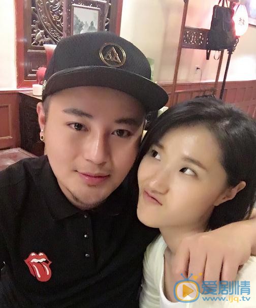 生小芊与人合照 生小芊高清写真_生小芊高清剧照
