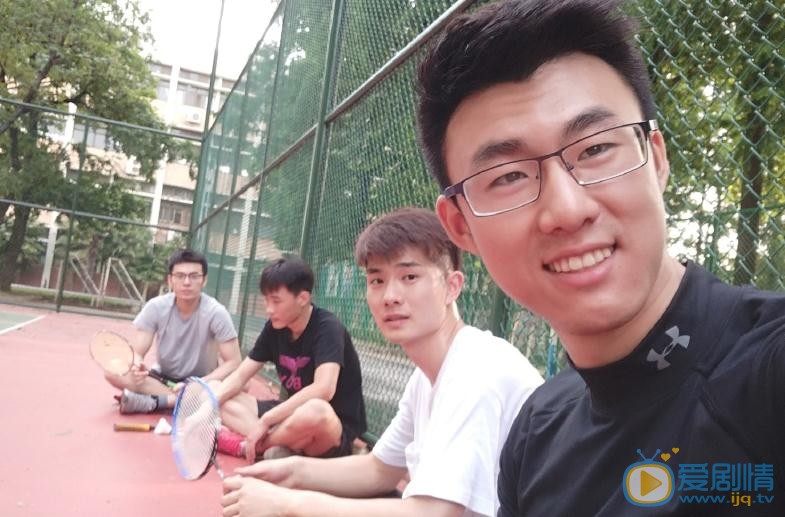 孙熹之与人合照 孙熹之高清写真_孙熹之高清剧照