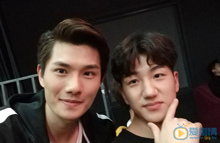 孙熹之与人合照 孙熹之高清写真_孙熹之高清剧照