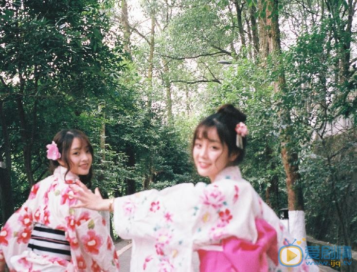 张瑜纹和服照 张瑜纹高清写真_张瑜纹高清剧照