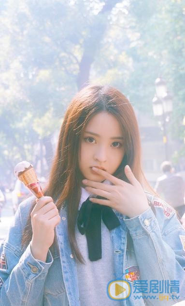 张瑜纹街拍写真 张瑜纹高清写真_张瑜纹高清剧照