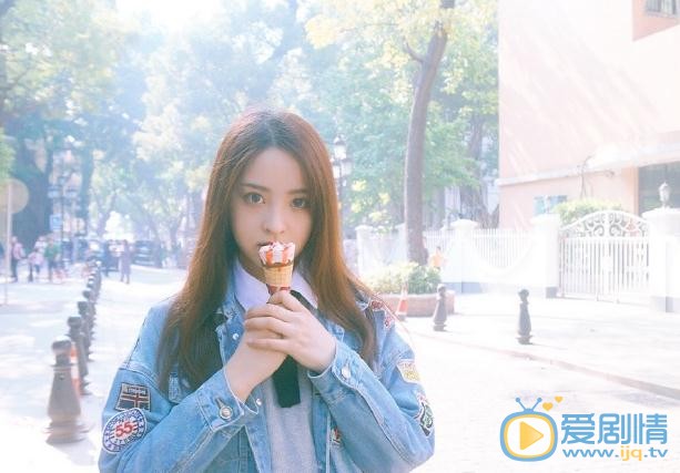 张瑜纹街拍写真 张瑜纹高清写真_张瑜纹高清剧照