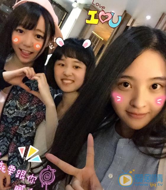 张瑜纹与人合照 张瑜纹高清写真_张瑜纹高清剧照