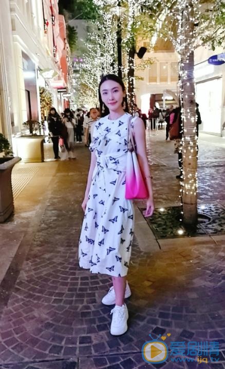 田娜生活照 田娜高清写真_田娜高清剧照