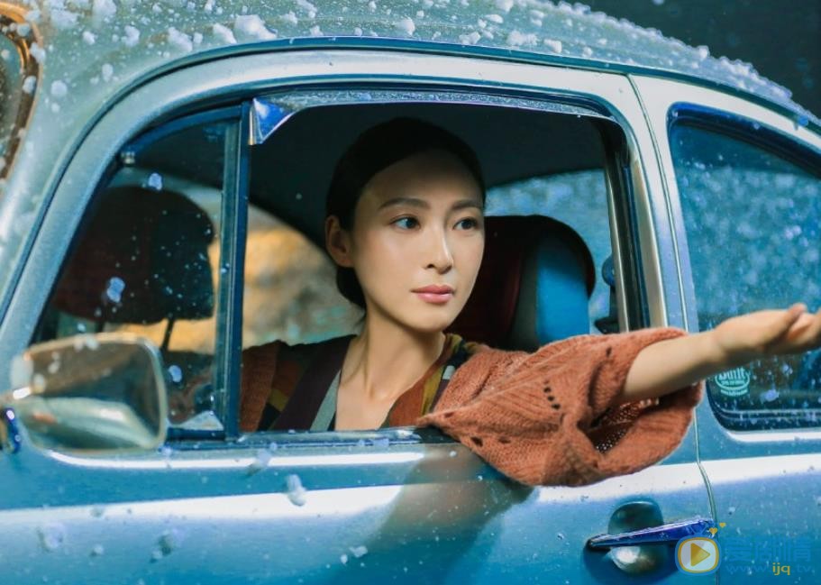 田娜时尚街拍 田娜高清写真_田娜高清剧照