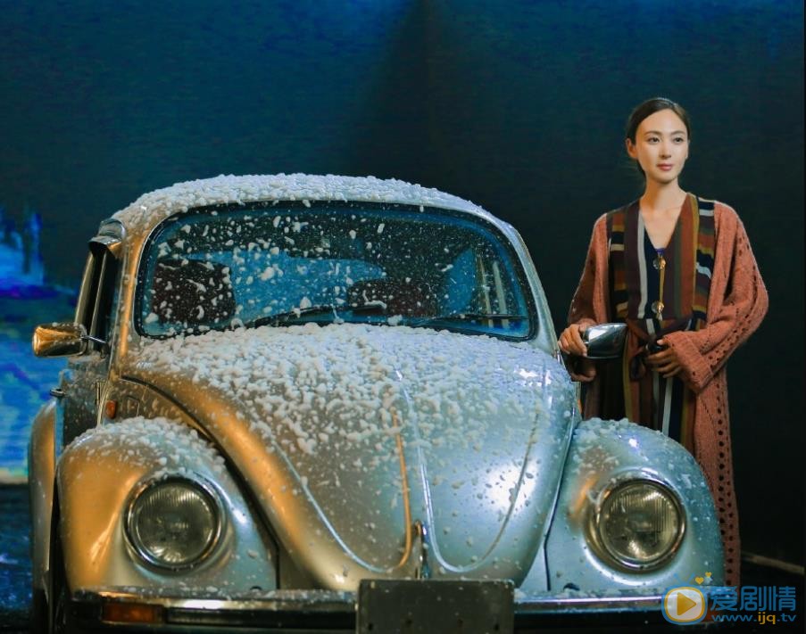 田娜时尚街拍 田娜高清写真_田娜高清剧照