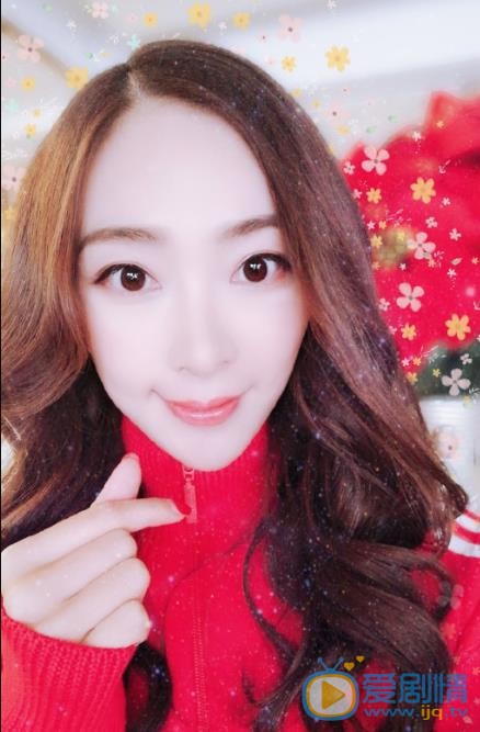 田娜生活照 田娜高清写真_田娜高清剧照