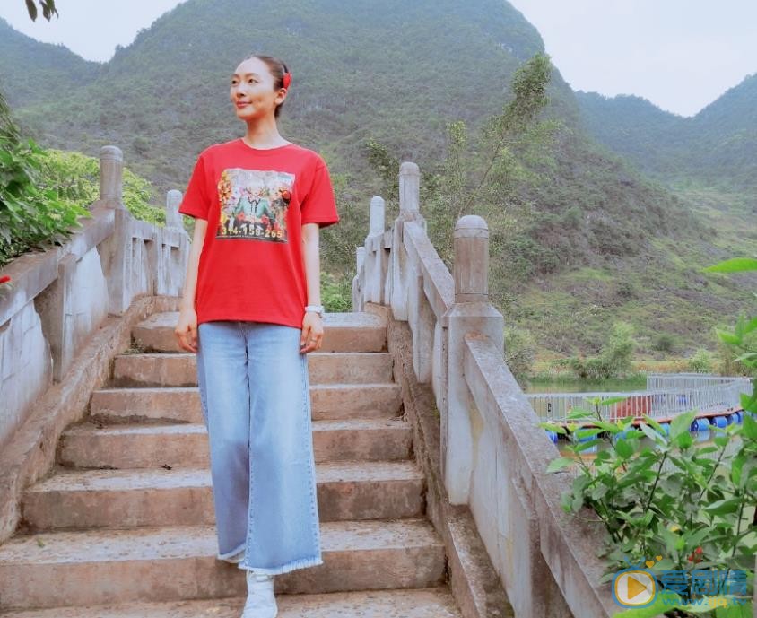 田娜山水田园照 田娜高清写真_田娜高清剧照