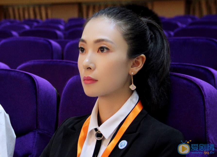 田娜活动照 田娜高清写真_田娜高清剧照