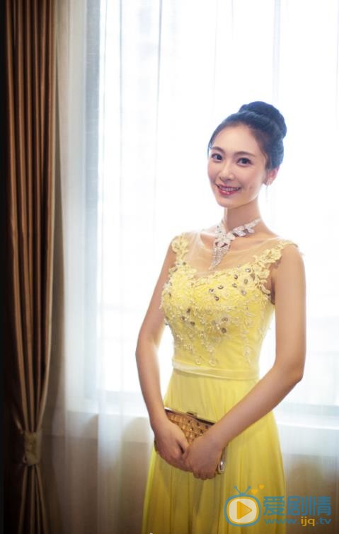 田娜气质写真 田娜高清写真_田娜高清剧照