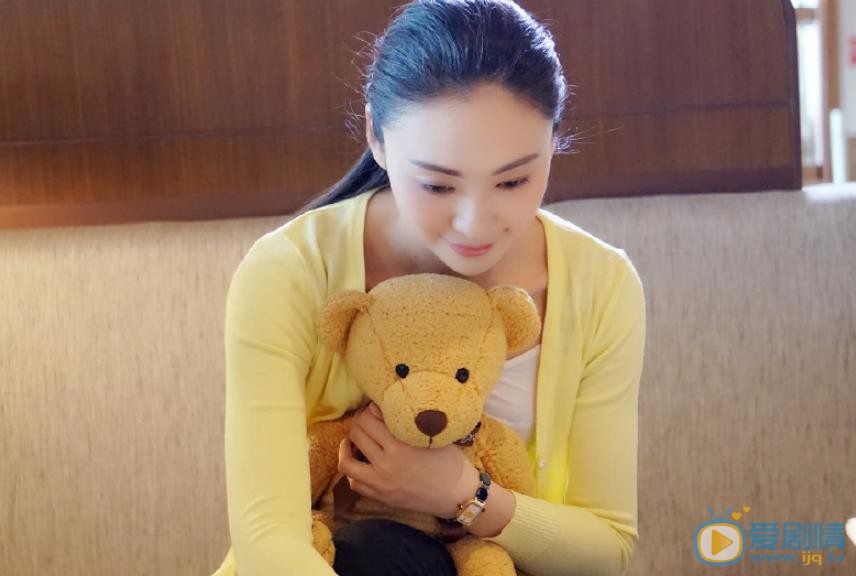 田娜清新写真 田娜高清写真_田娜高清剧照