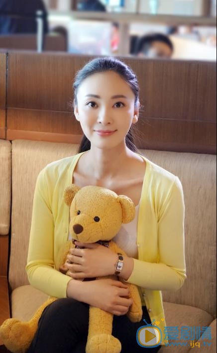田娜清新写真 田娜高清写真_田娜高清剧照