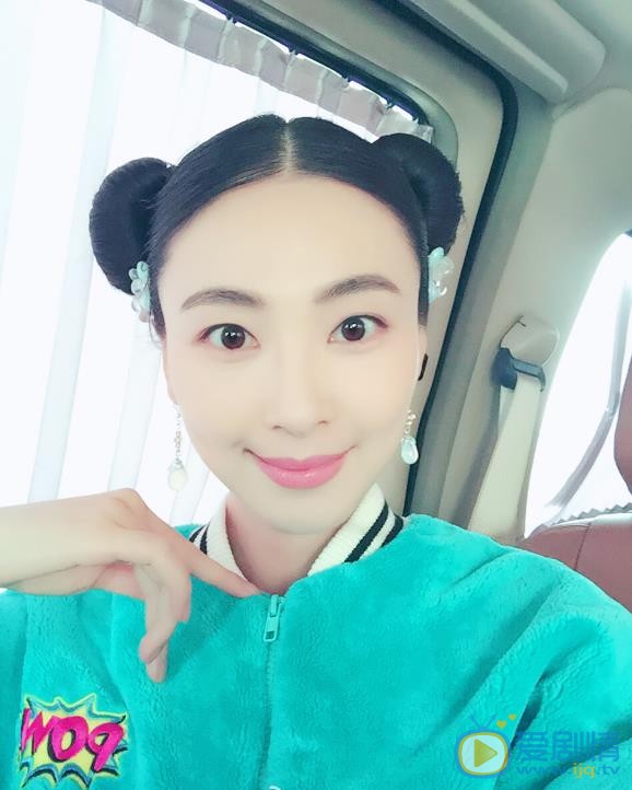田娜片场照 田娜高清写真_田娜高清剧照