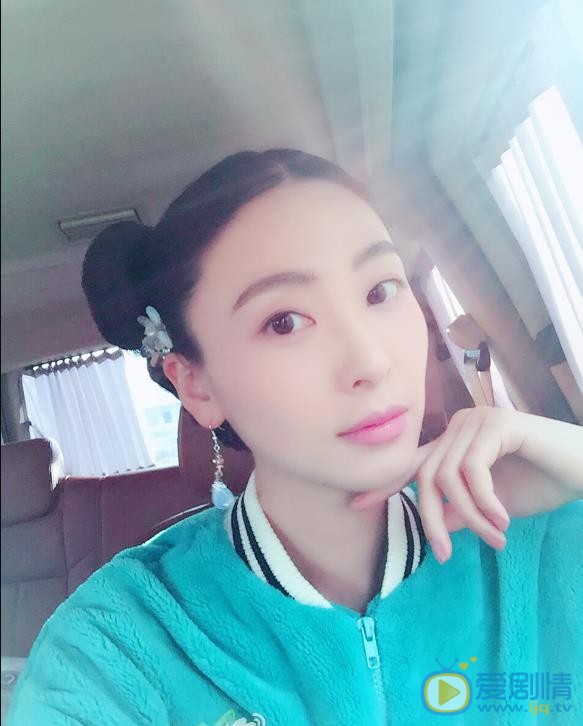 田娜片场照 田娜高清写真_田娜高清剧照
