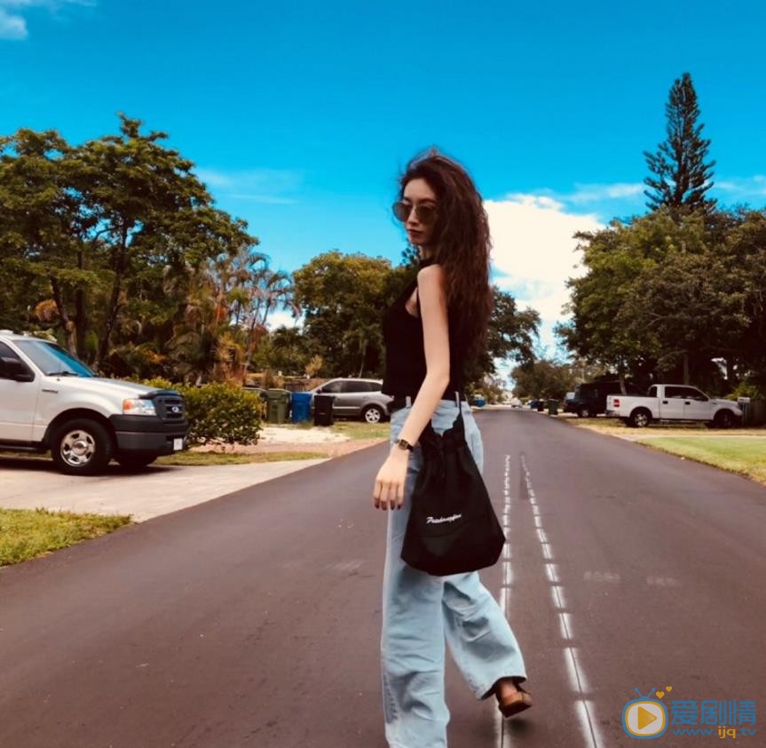 朴智妍街拍照 朴智妍高清写真_朴智妍高清剧照