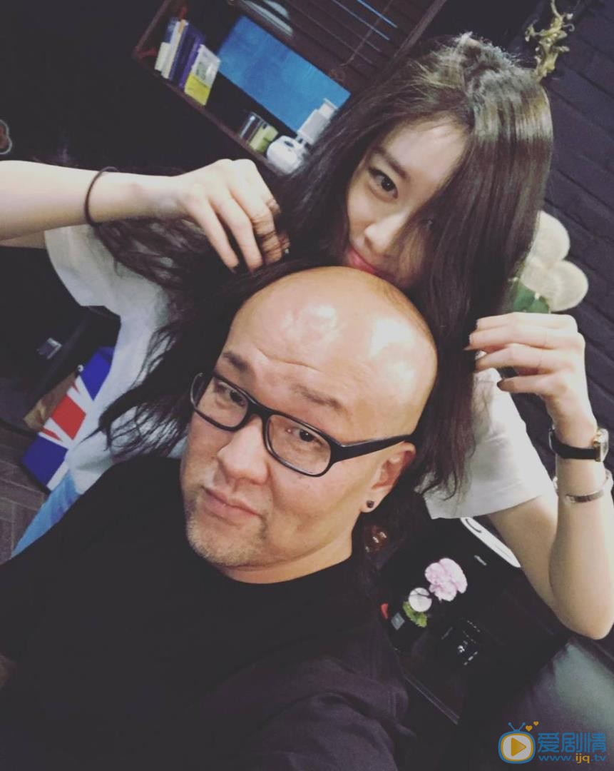 朴智妍与人合照 朴智妍高清写真_朴智妍高清剧照