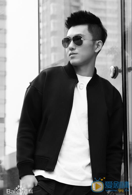 幕后之王凯文是谁扮演的？幕后之王凯文扮演者邬立朋个人资料、写真生活照